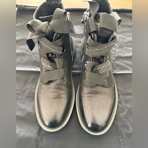 Luxury Zadig et Voltaire Black Lace-Up Boots